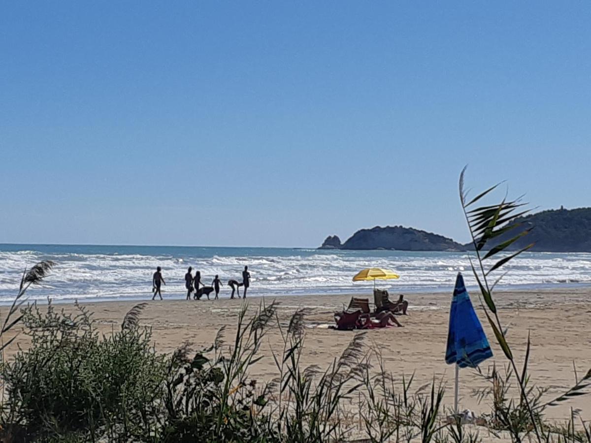 La Dimora In Riva Al Mare 호텔 비에스테 외부 사진
