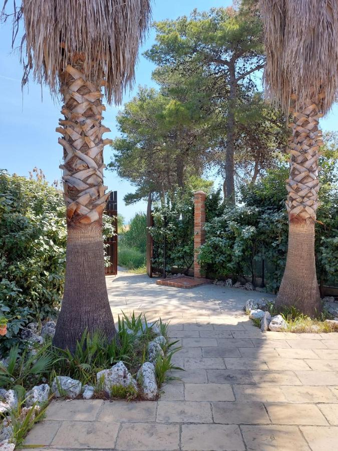La Dimora In Riva Al Mare 호텔 비에스테 외부 사진